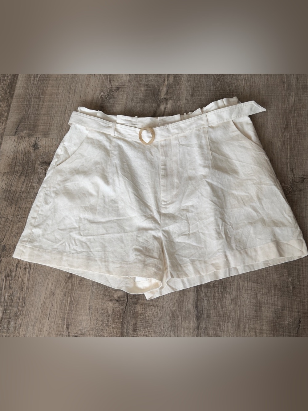 Sofia Vergara Cream Linen Blend Stretch Belted Waist Shorts Size 3XL